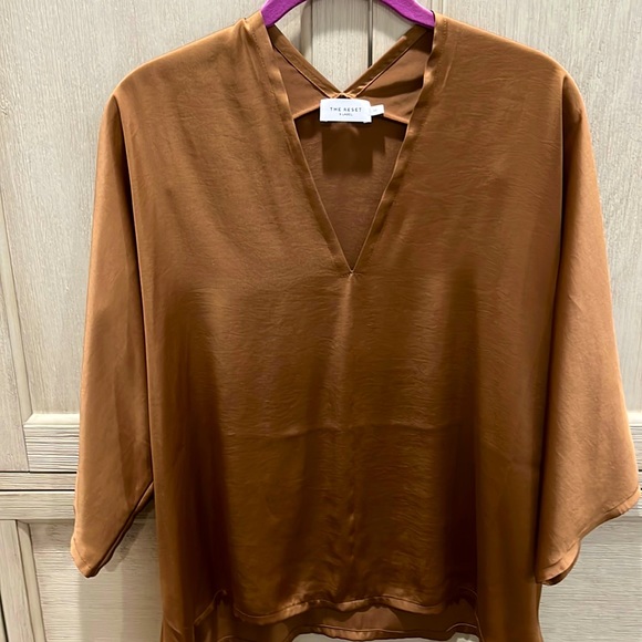 The Reset satin pullover line new - Picture 1 of 6